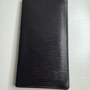 LV Black Wallet